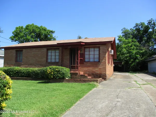 $79,900 | 1338 Fernwood Drive, Jackson, MS 39213
