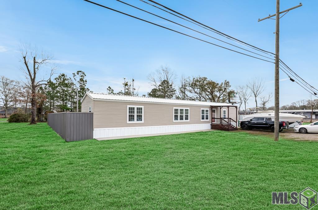30030 North Range Road Livingston, LA 70754 - Photo 3 of 36
