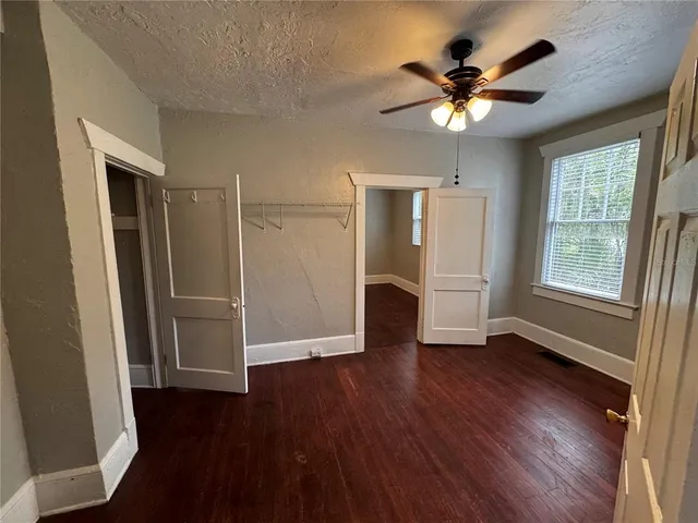 $1,550 | 210 West Wisconsin Avenue, Unit A, Deland, FL 32720