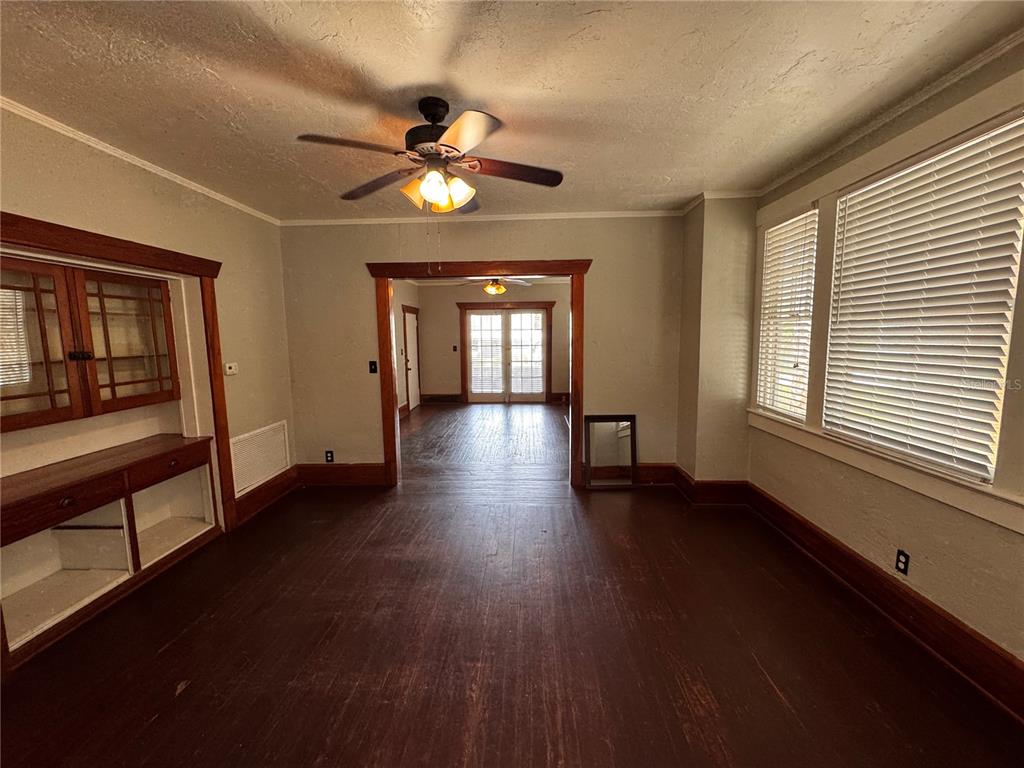 210 West Wisconsin Avenue, Unit A Deland, FL 32720 - Photo 6 of 11