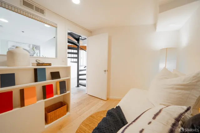 $880,000 | 2301 Harrison Street, Unit 203, San Francisco, CA 94110