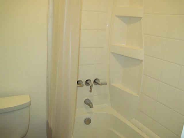 4595 Sandy Lane Road Columbus, OH 43224 - Photo 13 of 20 Gallery Image 13