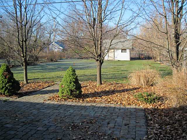 4595 Sandy Lane Road Columbus, OH 43224 - Photo 2 of 20 Gallery Image 2
