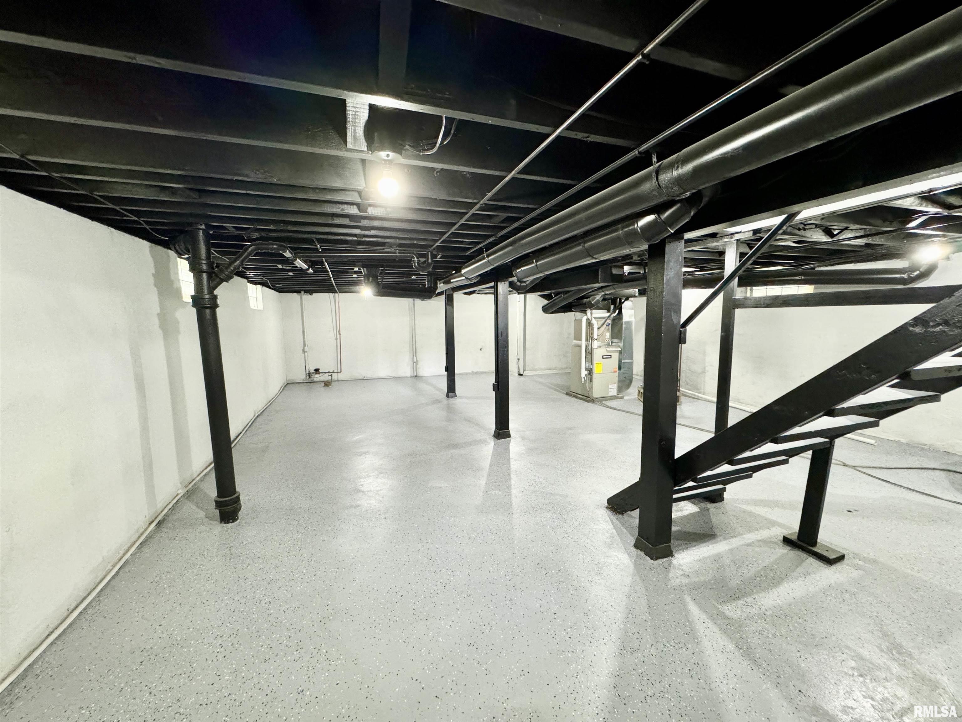 2315 5th Street Moline, IL 61265 - Photo 16 of 19