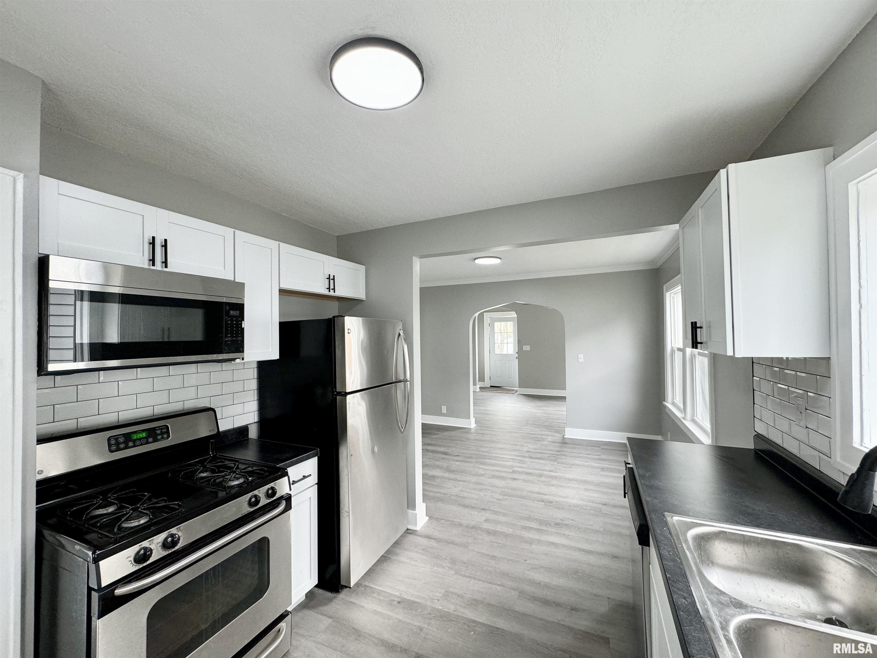 2315 5th Street Moline, IL 61265 - Photo 6 of 19