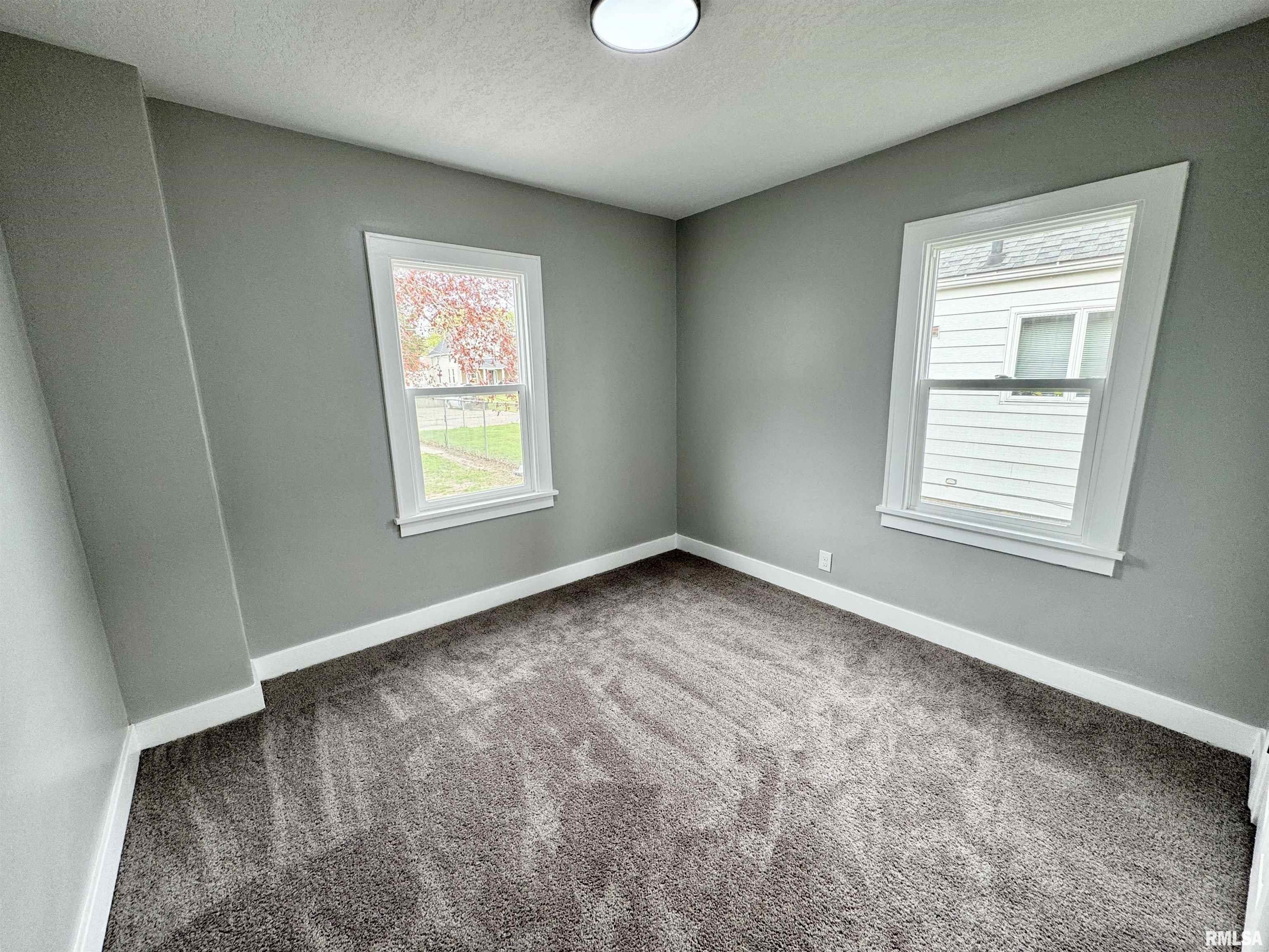 2315 5th Street Moline, IL 61265 - Photo 9 of 19