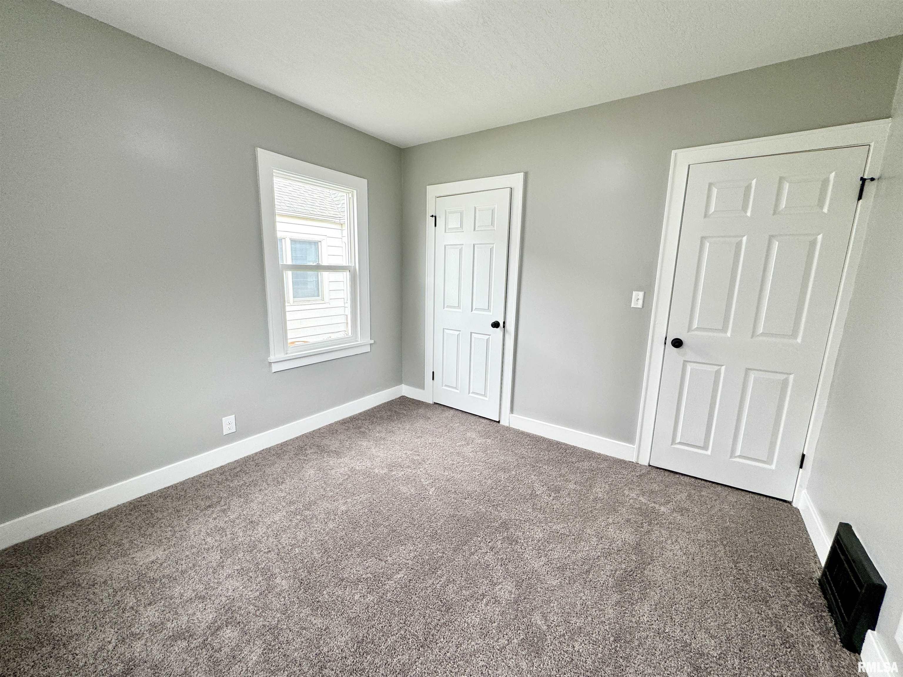 2315 5th Street Moline, IL 61265 - Photo 10 of 19