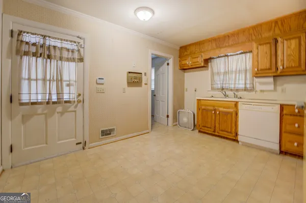 $749,900 | 660 Kirkus Drive Southeast, Conyers, GA 30094