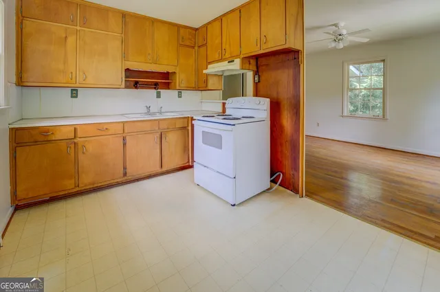 $749,900 | 660 Kirkus Drive Southeast, Conyers, GA 30094