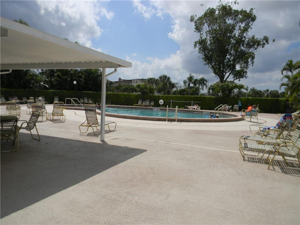 336 Mansfield H, Unit 336 Boca Raton, FL 33434 - Photo 18 of 25 Photo 18