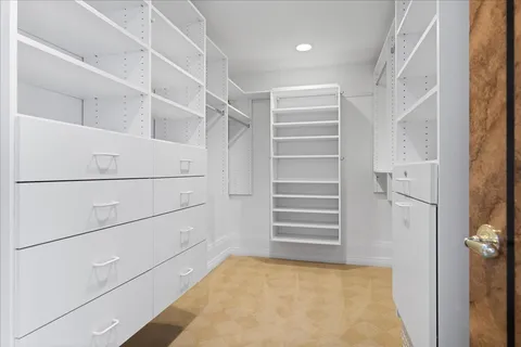 $1,175,000 | 100 East Huron Street, Unit 4703, Chicago, IL 60611