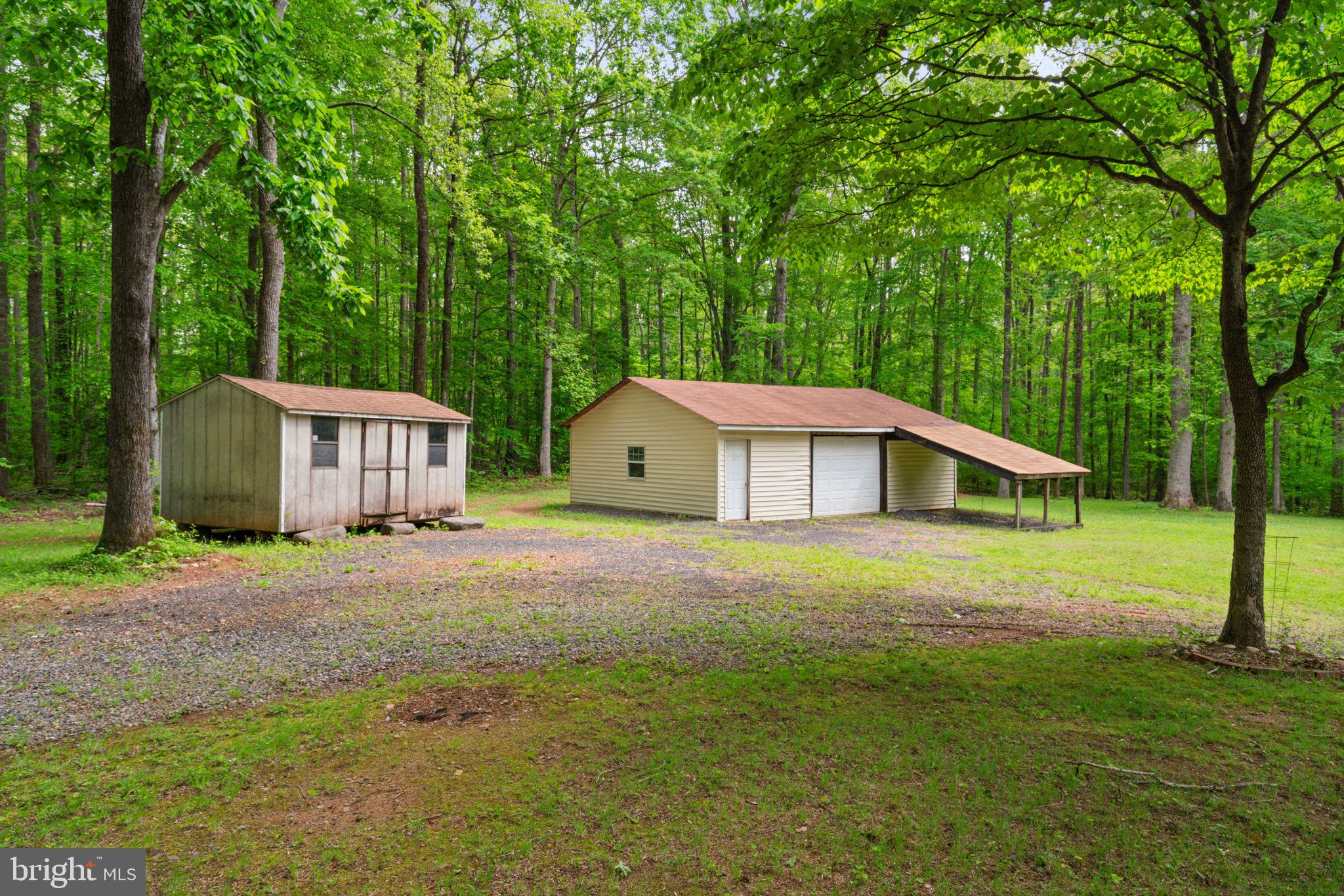 141 Meadows Road Fredericksburg, VA 22406 - Photo 17 of 95 Garage Shed