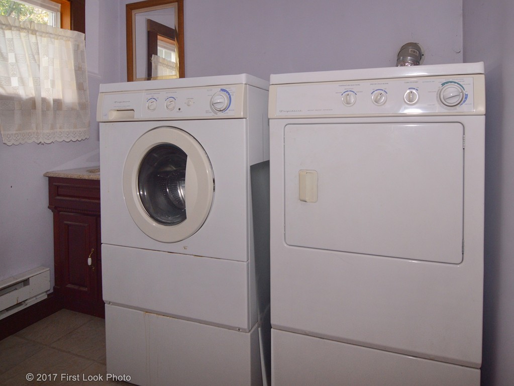 84 Spring Street Foxboro, MA 02035 - Photo 21 of 30 Gallery Image 21