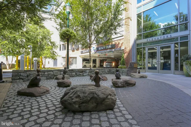 $1,550,000 | 10890 Symphony Park Drive, North Bethesda, MD 20852