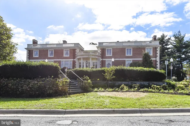 $1,550,000 | 10890 Symphony Park Drive, North Bethesda, MD 20852