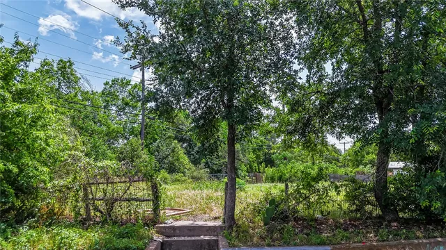 $1,750,000 | 1405 Rosewood Avenue, Austin, TX 78702