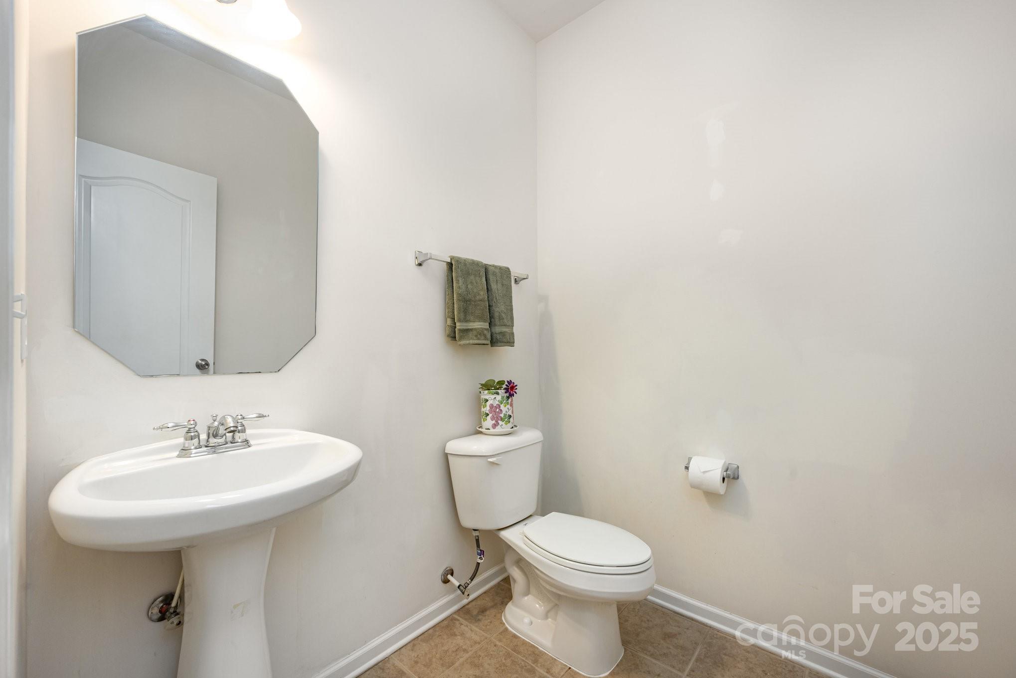 5810 Cactus Valley Road Charlotte, NC 28277 - Photo 15 of 36