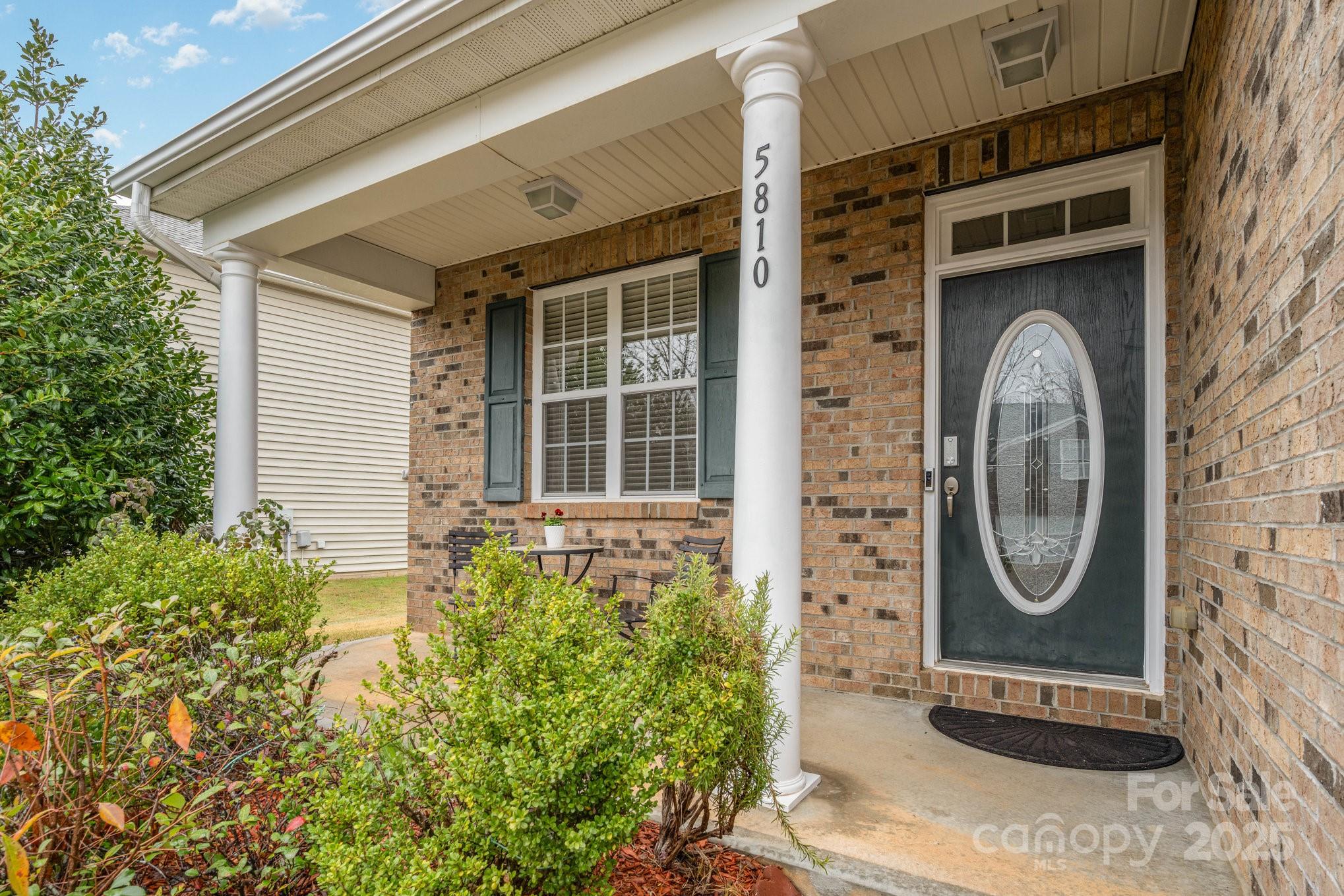 5810 Cactus Valley Road Charlotte, NC 28277 - Photo 2 of 36