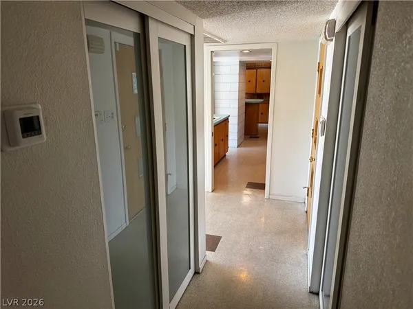 $2,700 | 544 East Canosa Avenue, Las Vegas, NV 89104