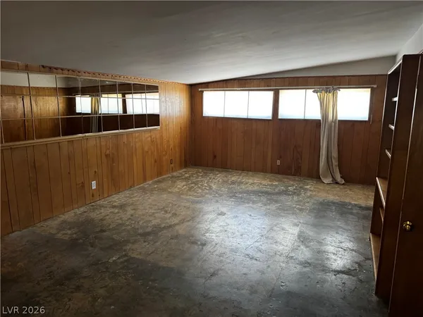 $2,700 | 544 East Canosa Avenue, Las Vegas, NV 89104