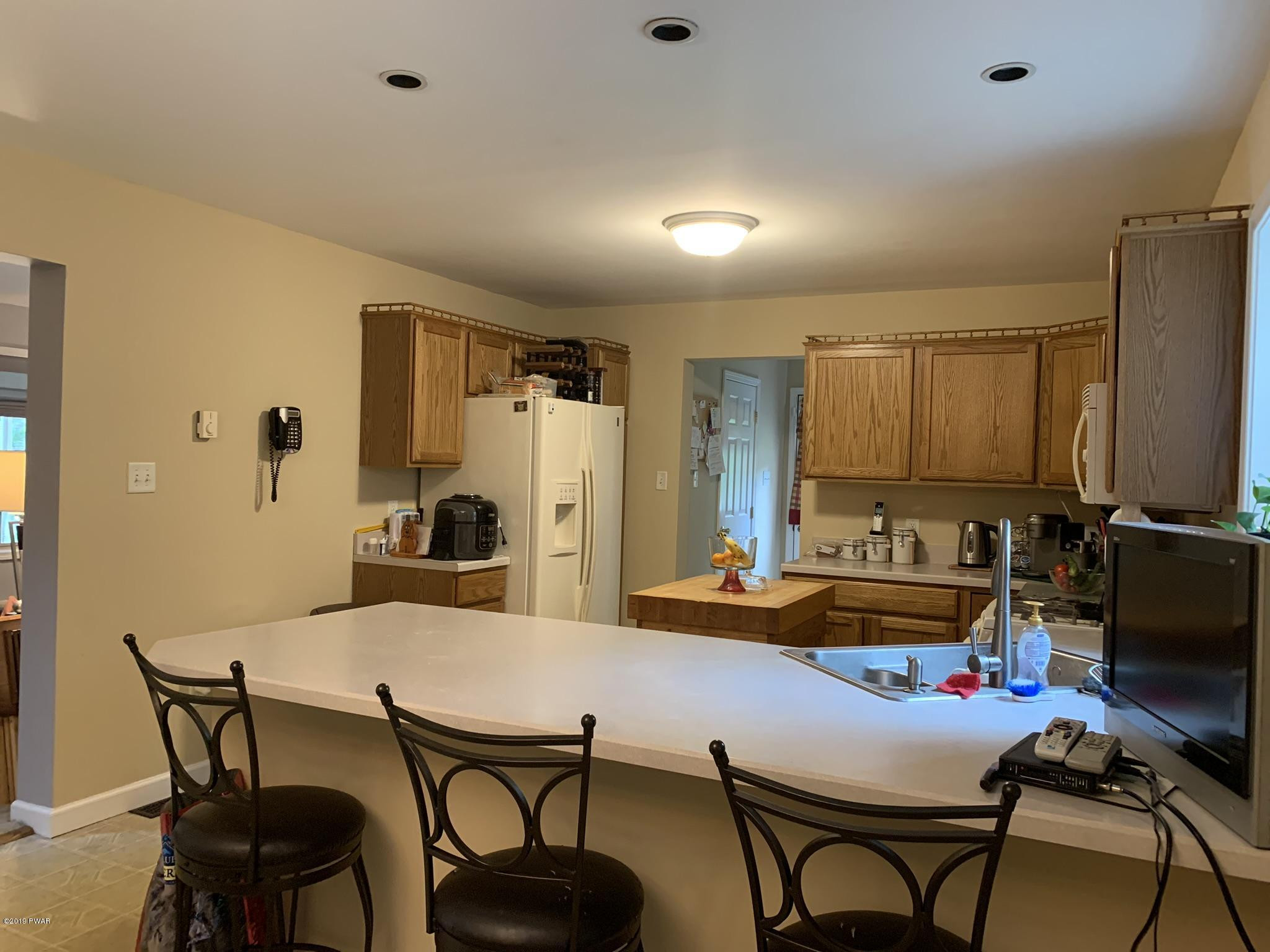 102 Birch Circle Shohola, PA 18458 - Photo 22 of 57 IMG_0806