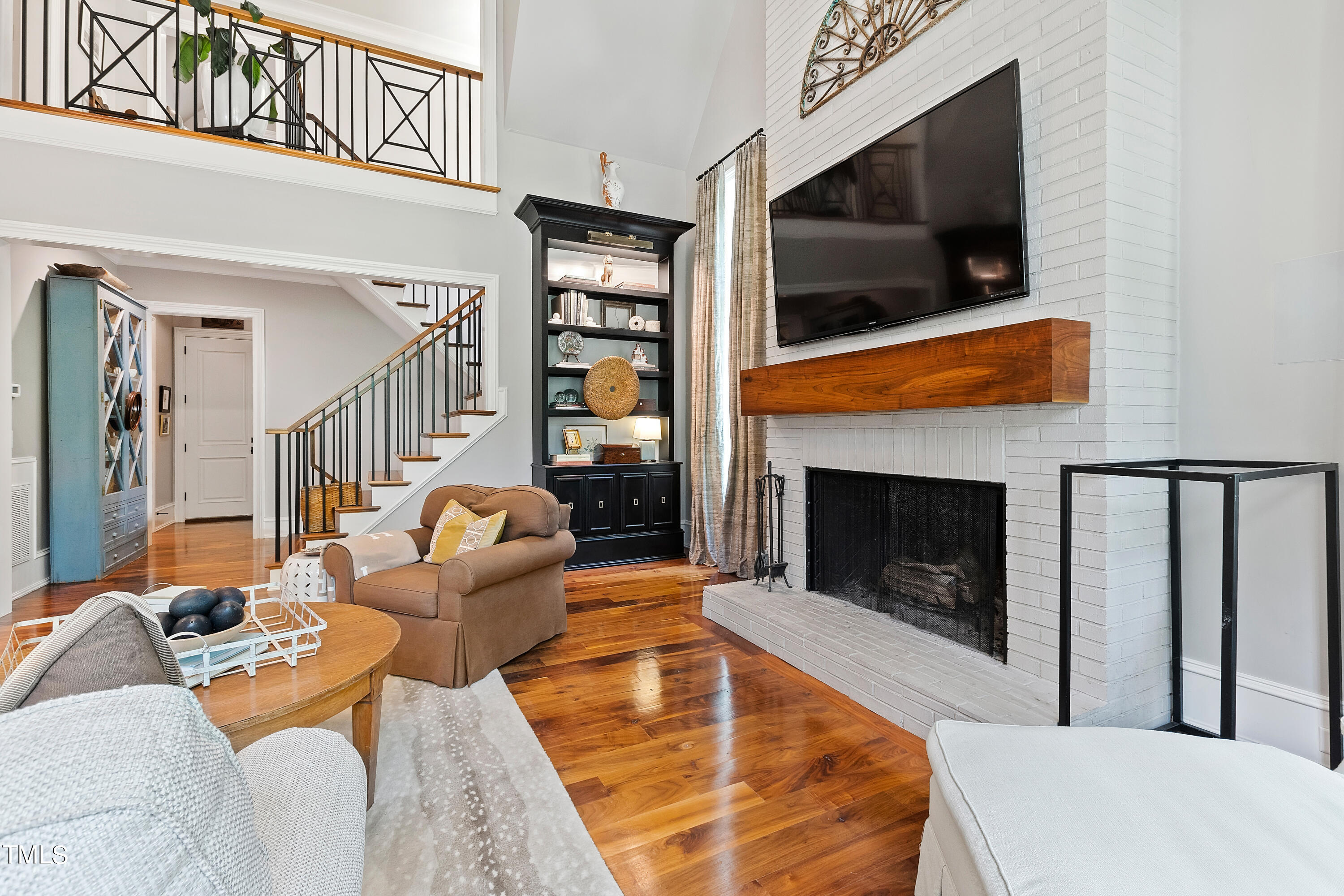 2715 Royster Street Raleigh, NC 27608 - Photo 23 of 60 Living 2