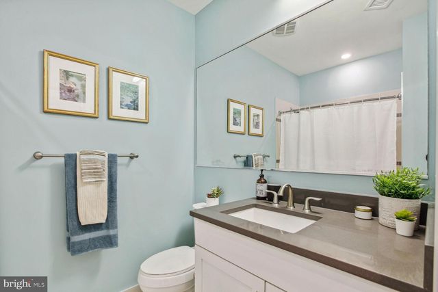 $308,900 | 2550 17th Street Northwest, Unit 305, Washington, DC 20009