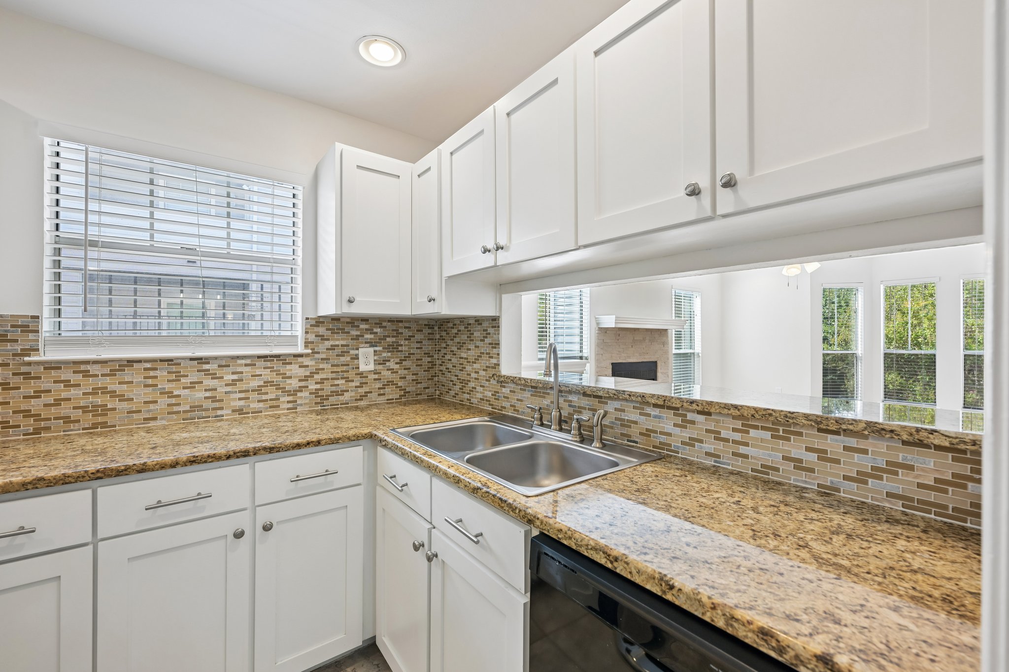 2520 Quarry Road, Unit 202 Austin, TX 78703 - Photo 17 of 38 Gallery Image 17