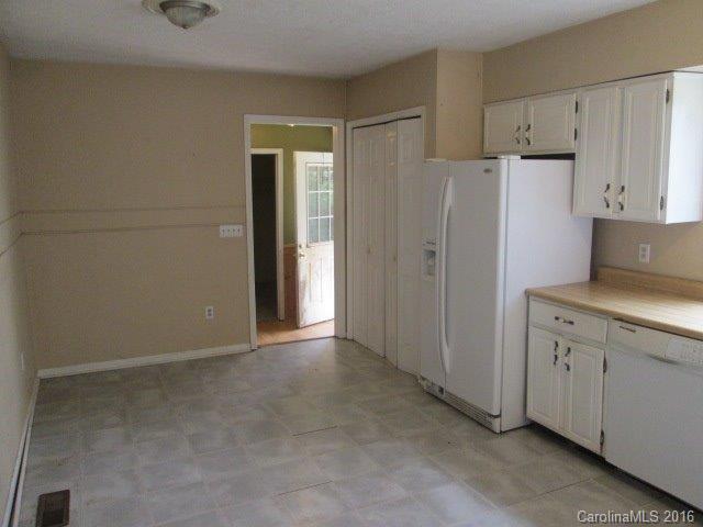 84 Chambers View Drive Clyde, NC 28721 - Photo 5 of 23