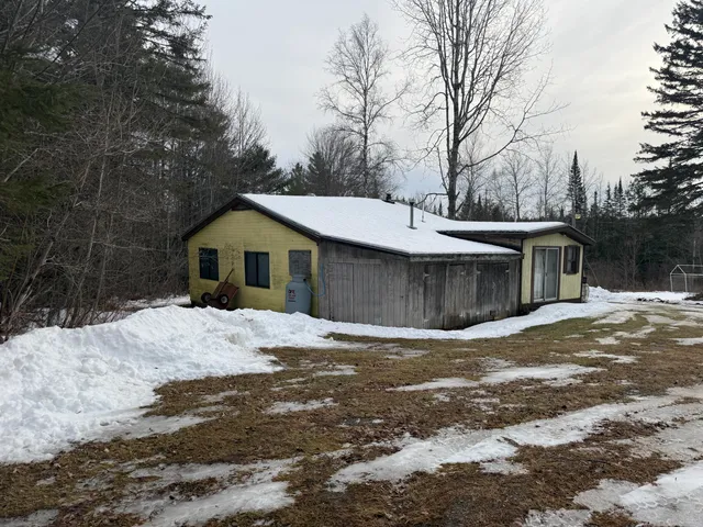 $49,900 | 12 Old Winn Road, Winn, ME 04495