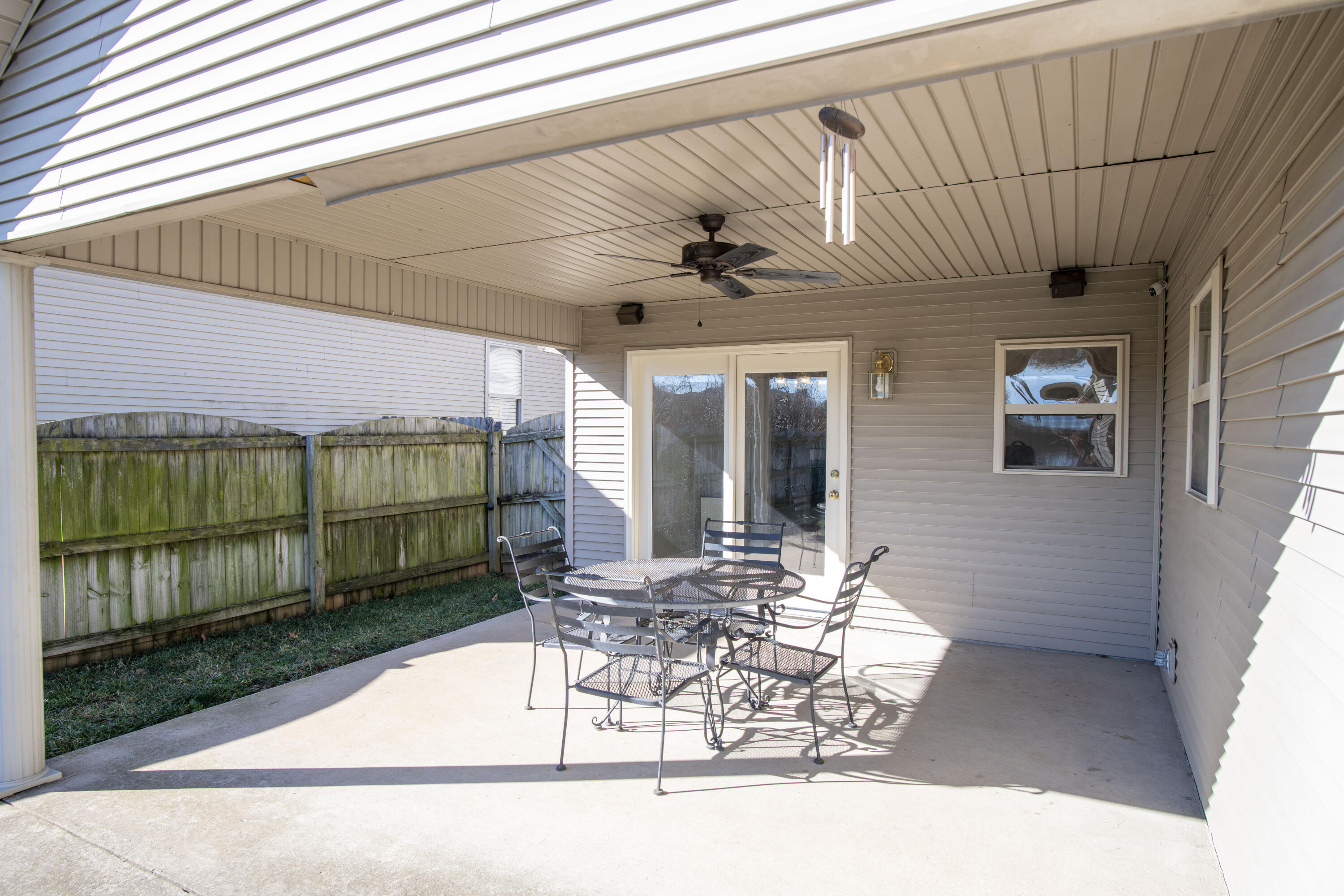 2549 Spring Valley Loop Lexington, KY 40511 - Photo 2 of 37 SpringValley__11