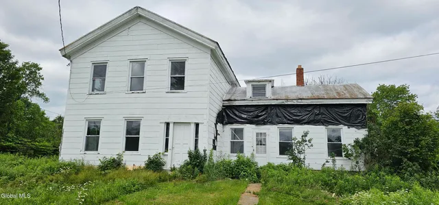 $125,000 | 150 County Road 112, Gloversville, NY 12078