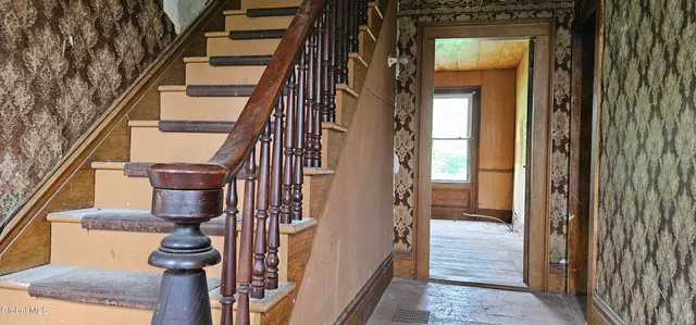 $125,000 | 150 County Road 112, Gloversville, NY 12078