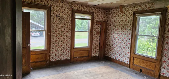 $125,000 | 150 County Road 112, Gloversville, NY 12078