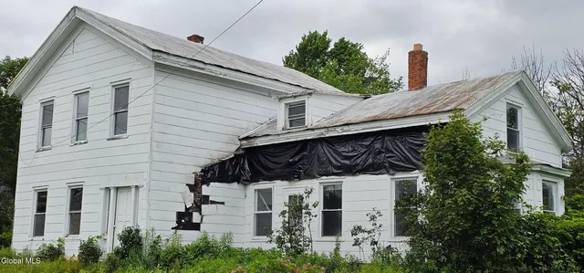 $125,000 | 150 County Road 112, Gloversville, NY 12078