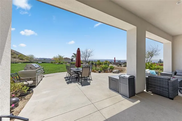 $1,249,999 | 7631 Capstone Court, Riverside, CA 92506