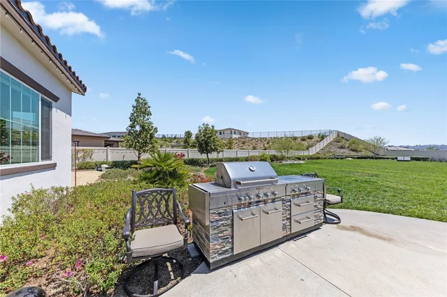 $1,249,999 | 7631 Capstone Court, Riverside, CA 92506