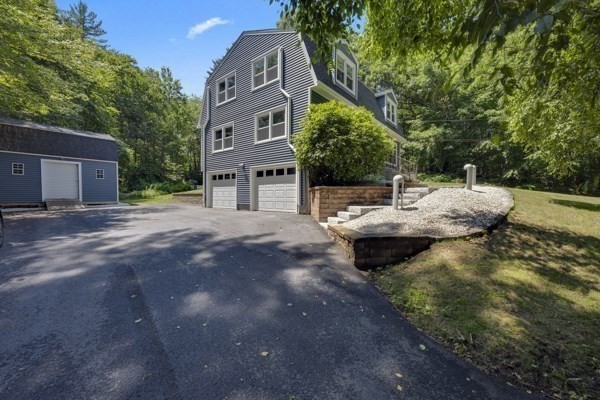 77 Larned Road Oxford, MA 01540 - Photo 11 of 29