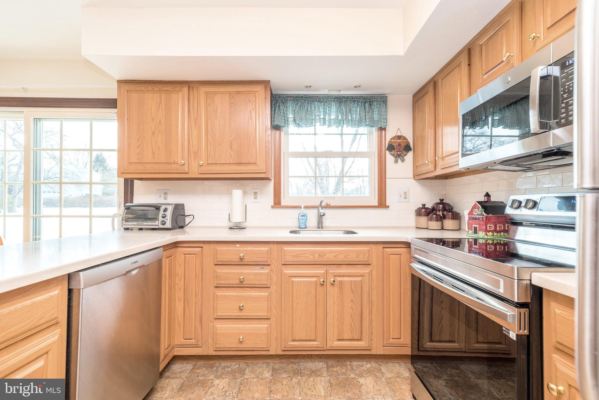 7 Raleigh Drive Downingtown, PA 19335 - Photo 7 of 31 Gallery Image 7