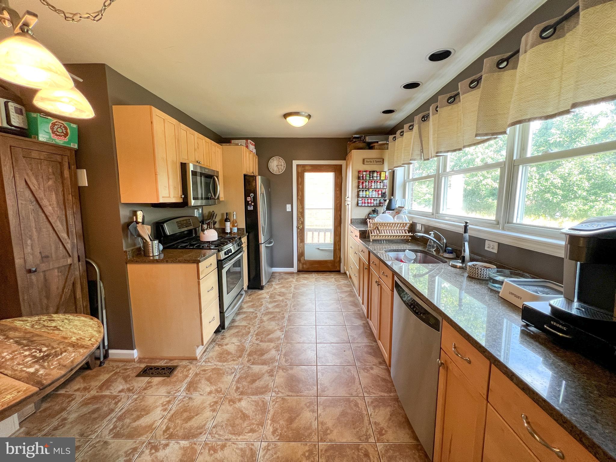 2605 Finch Street Silver Spring, MD 20902 - Photo 6 of 22 Kitchen
