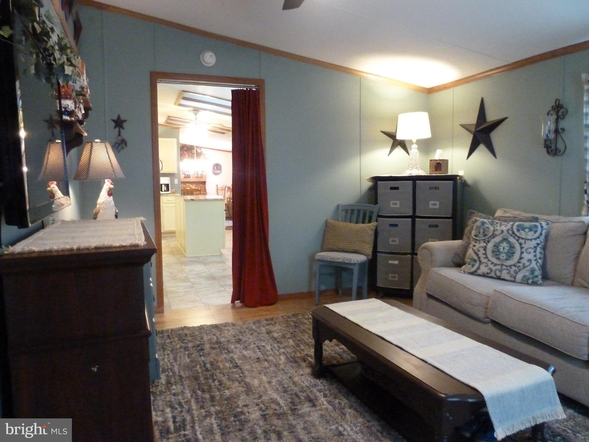 16902 Alcott Road Hagerstown, MD 21740 - Photo 24 of 43 Family Room