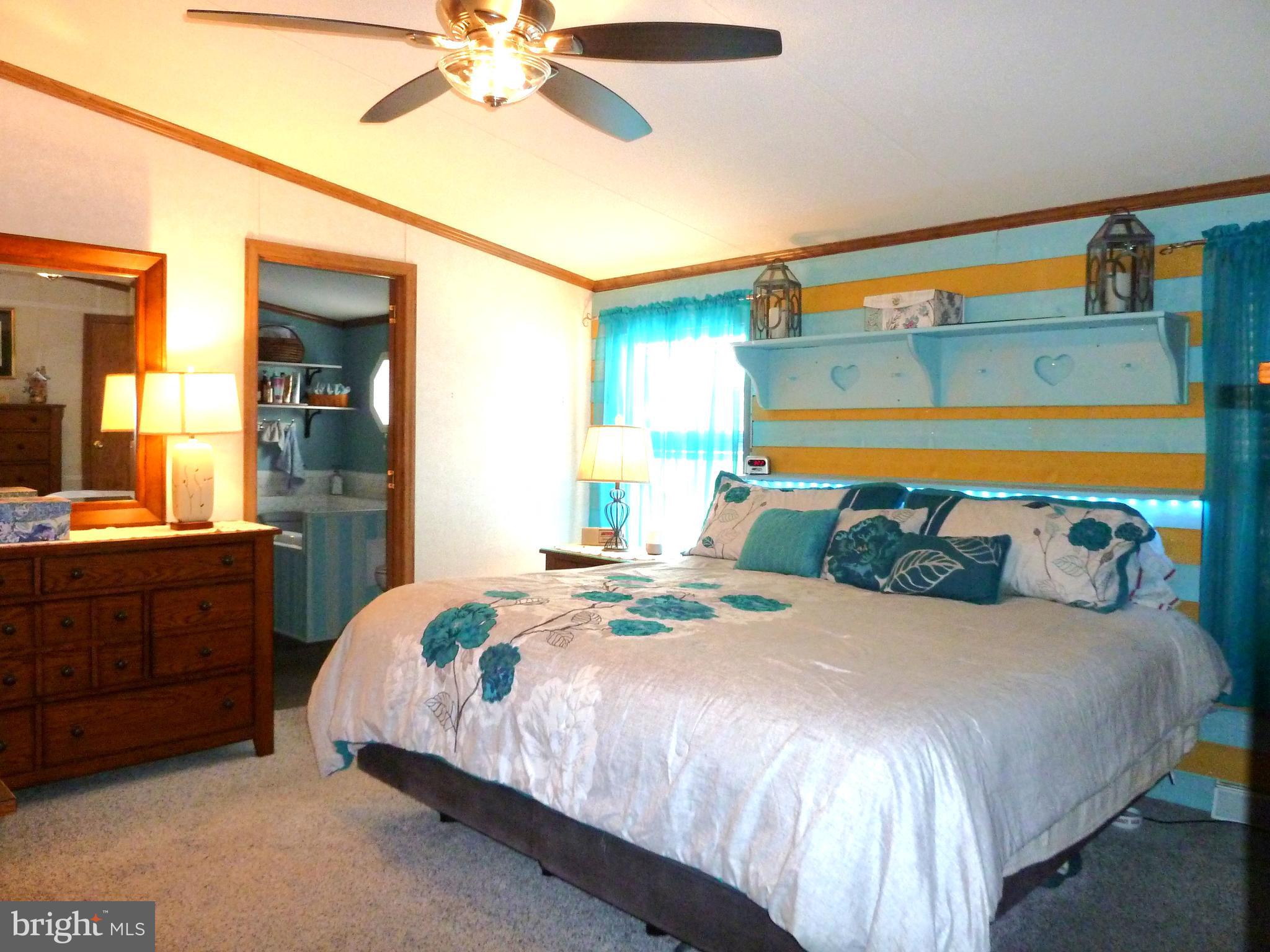 16902 Alcott Road Hagerstown, MD 21740 - Photo 26 of 43 Primary Bedroom