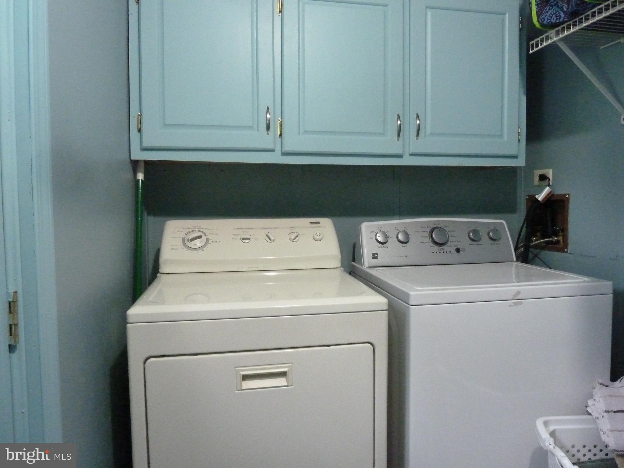 16902 Alcott Road Hagerstown, MD 21740 - Photo 39 of 43 Laundry