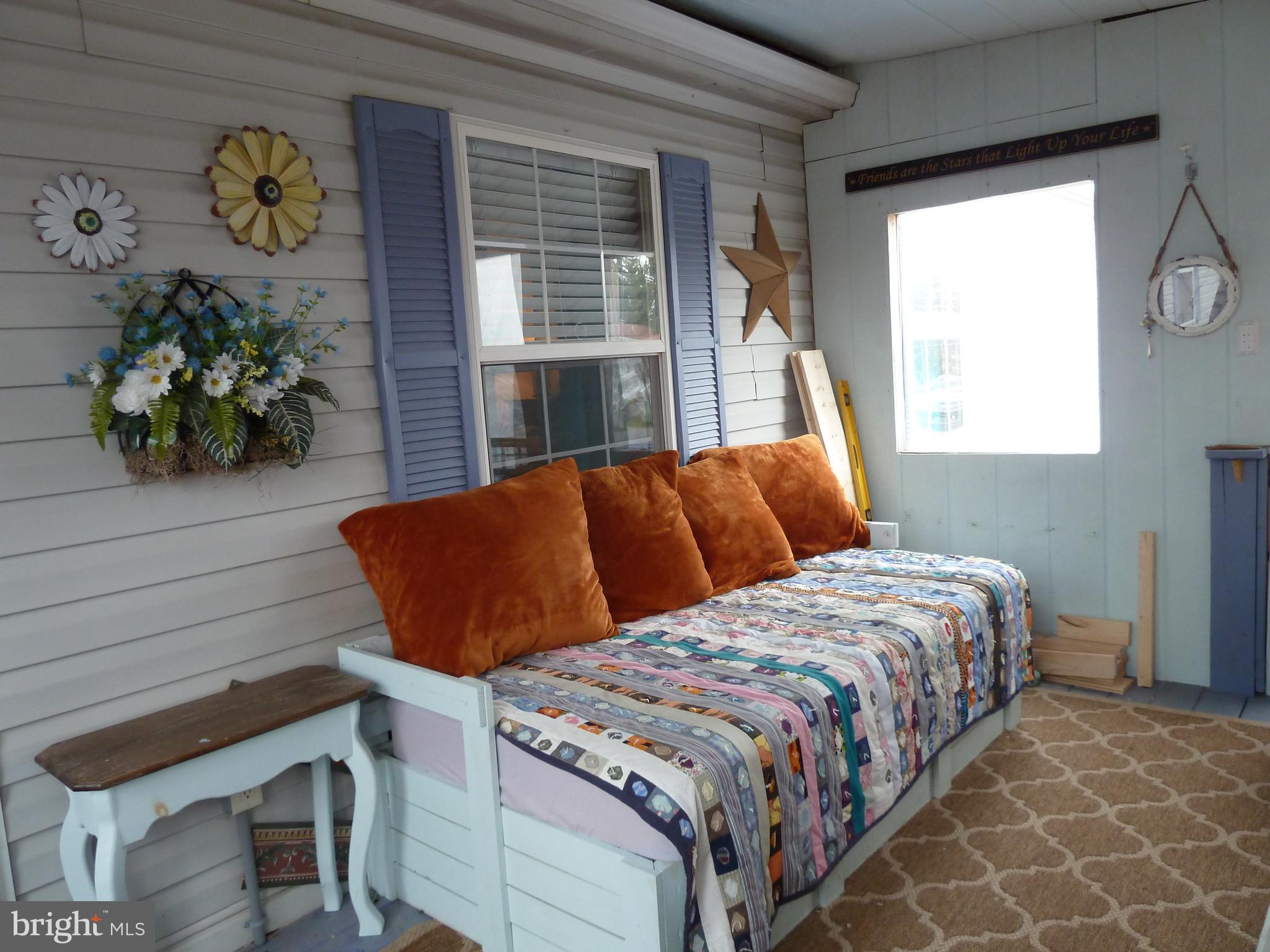 16902 Alcott Road Hagerstown, MD 21740 - Photo 40 of 43 Enclosed Deck