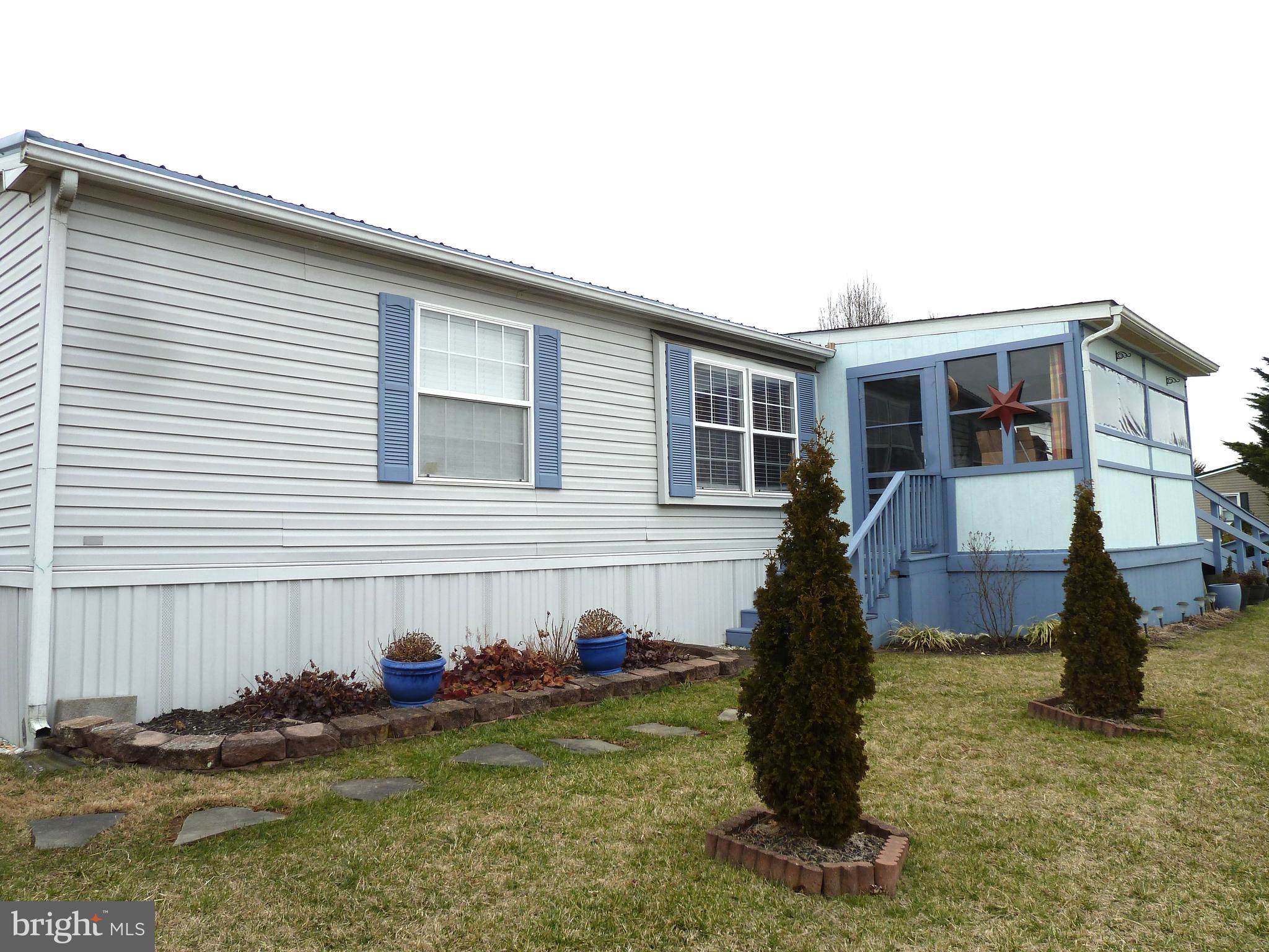 16902 Alcott Road Hagerstown, MD 21740 - Photo 41 of 43 Side