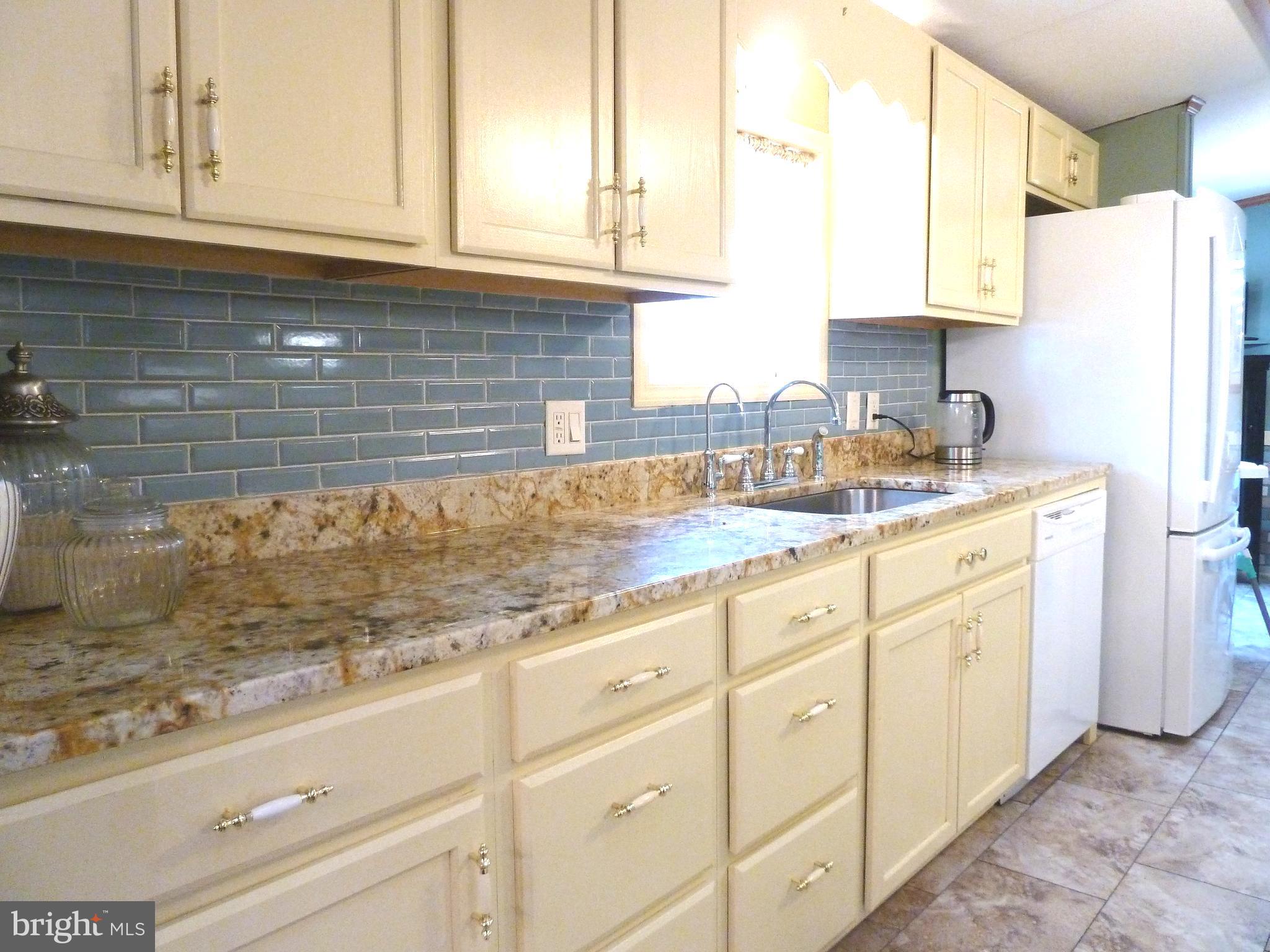 16902 Alcott Road Hagerstown, MD 21740 - Photo 6 of 43 Kitchen