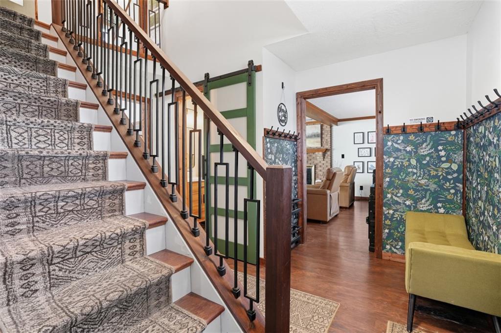 805 Timber Trail Oakdale, PA 15071 - Photo 2 of 44