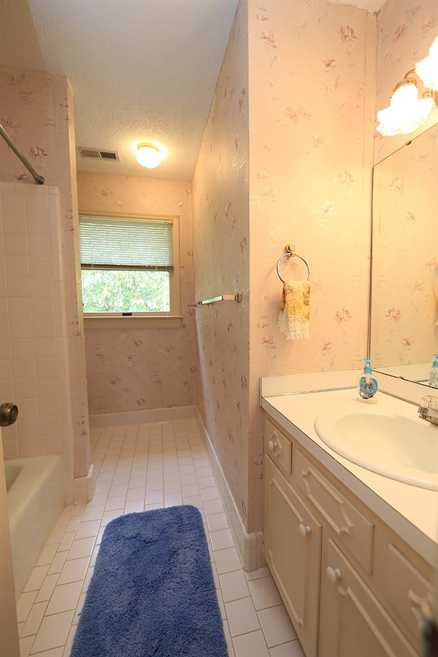 4008 Sherlock Court Raleigh, NC 27613 - Photo 19 of 25 Photo 19