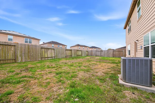 $2,425 | 2006 Quiet Palm Lane, Rosenberg, TX 77469