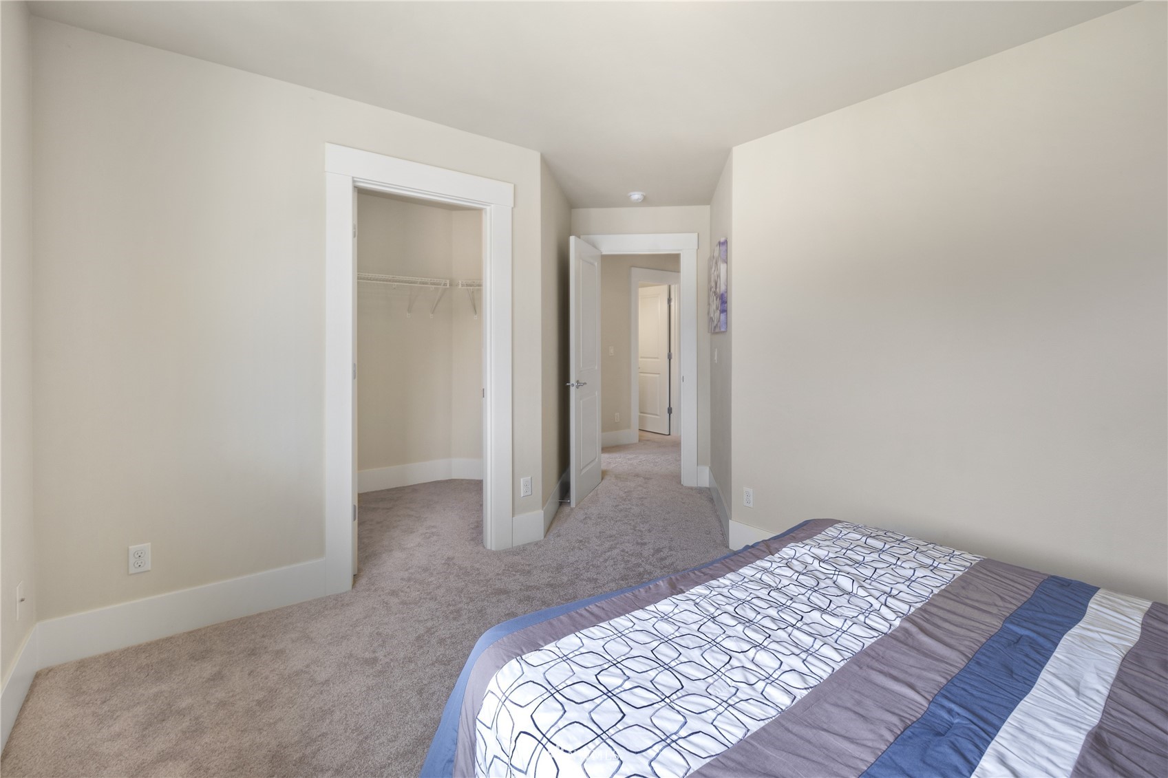 5120 Northeast 11th Court Renton, WA 98059 - Photo 23 of 31 Gallery Image 23